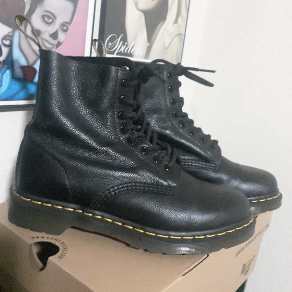 Dr. Martens